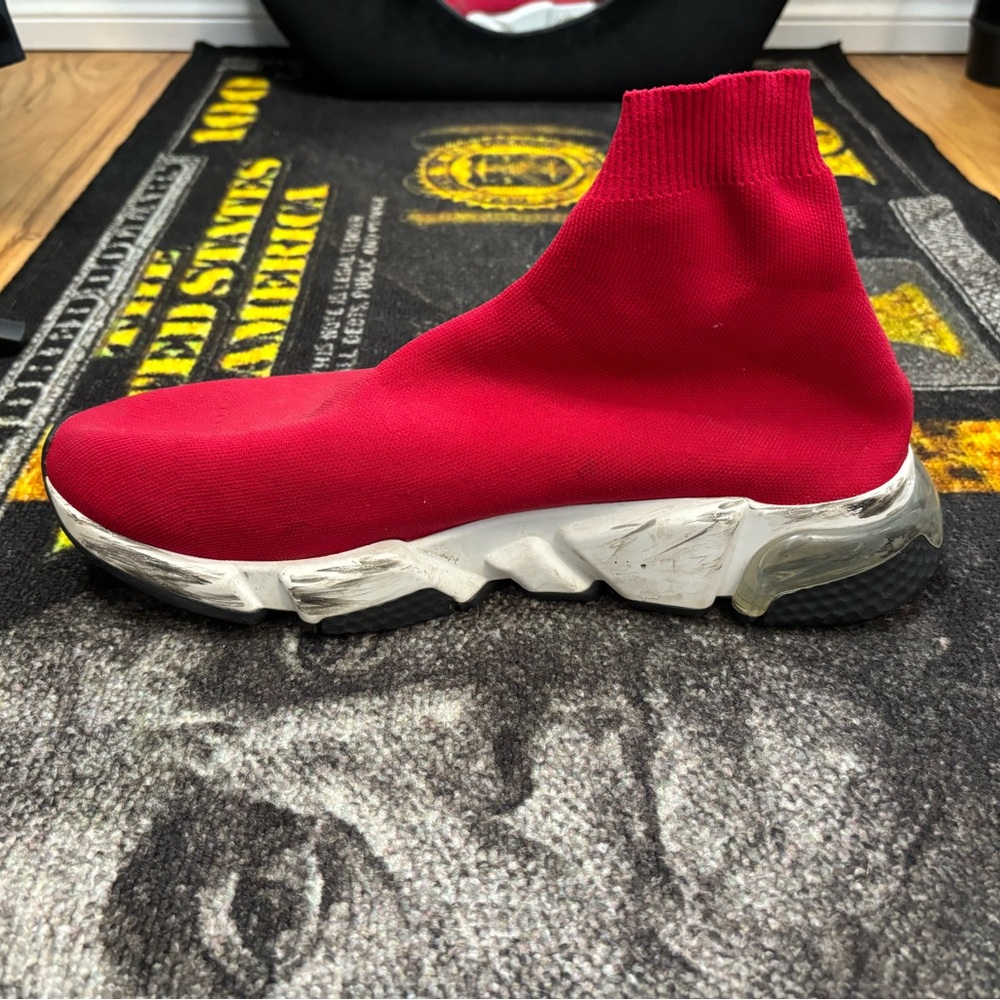 Balenciaga - Picture 3 of 6
